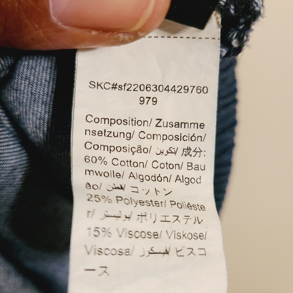 Shein Curve | Women's Denim Circle Skirt With Frayed or Raw Hems (Size 1XL) - Picture 4 of 12